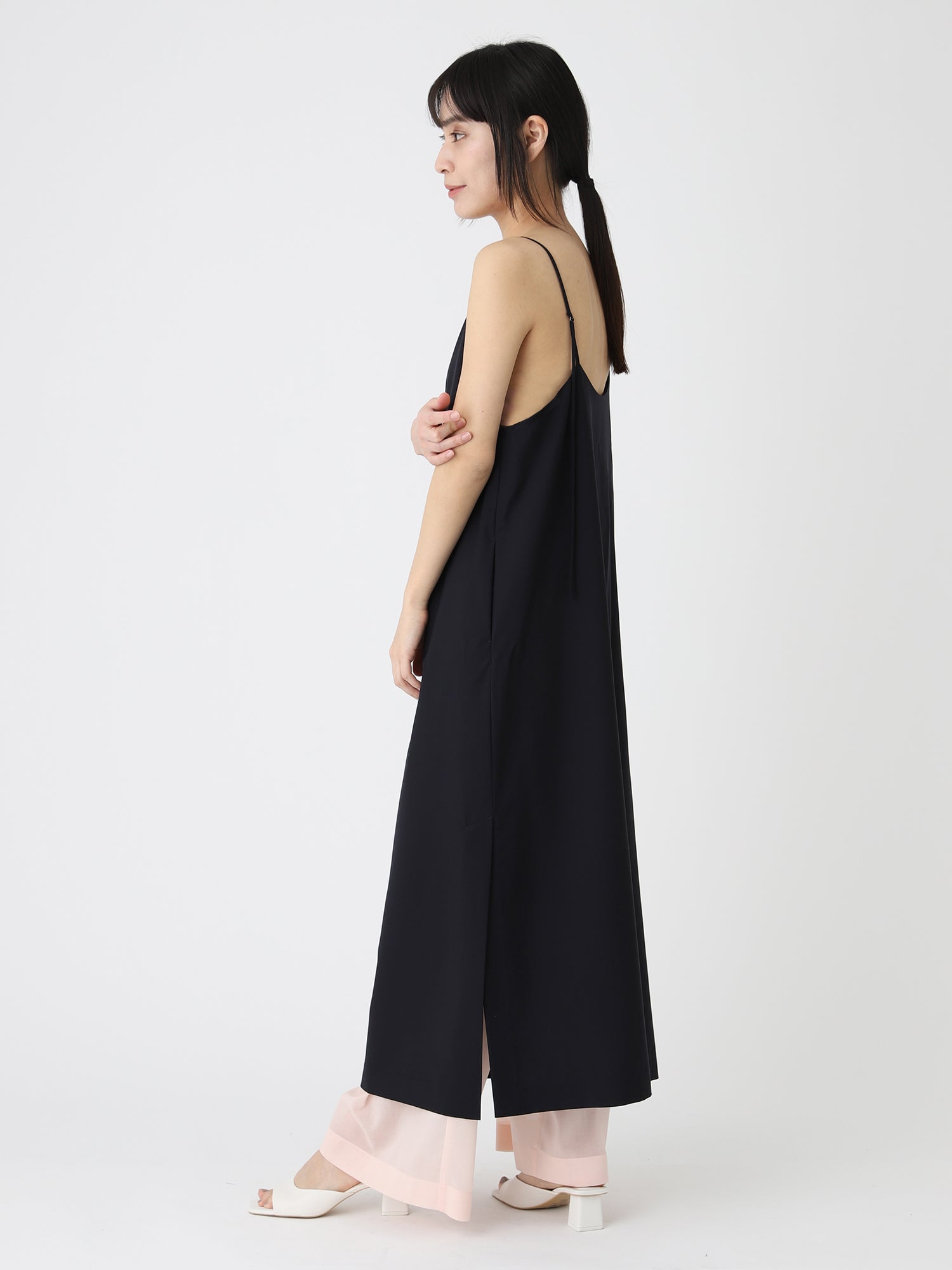 【SPRING & SUMMER】Tropical W Onepiece<BR>ベントスリットが入ったワンピース