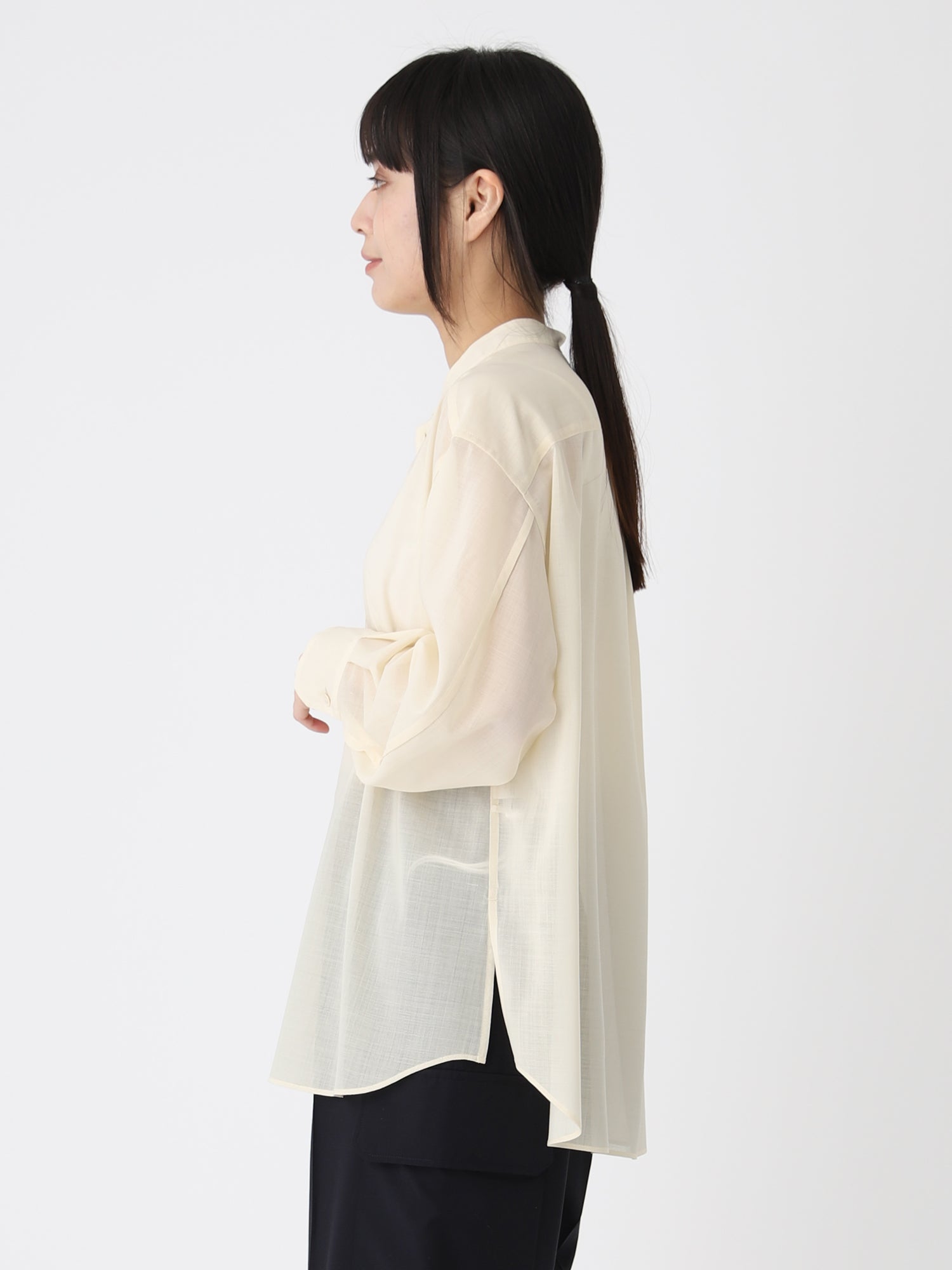 Voile Sheer Shirts<BR>防ぐシワ性に優れたアイテム
