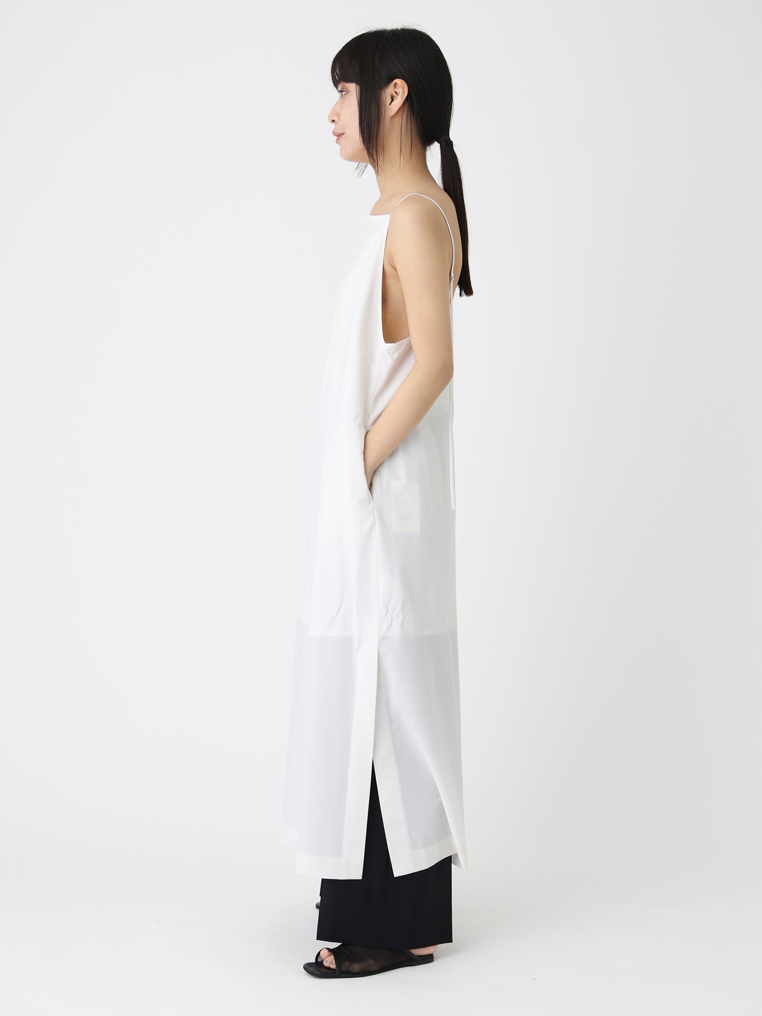 Tropical W Onepiece<br> One-piece with vent slits