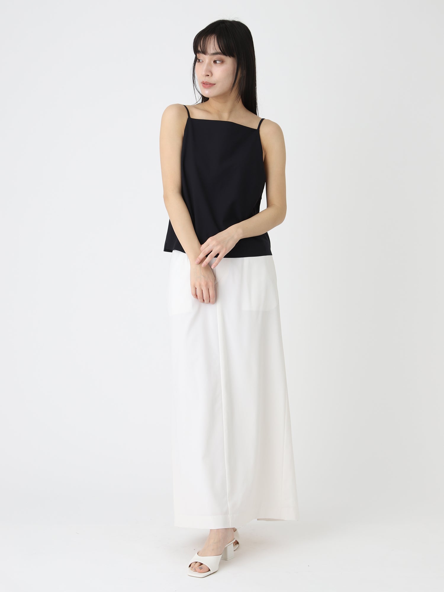 Tropical W Camisole<BR>調節が可能なキャミソール