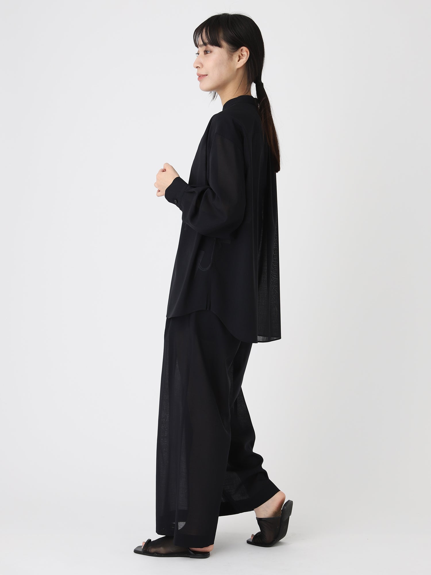 Voile Sheer Shirts<BR>防ぐシワ性に優れたアイテム