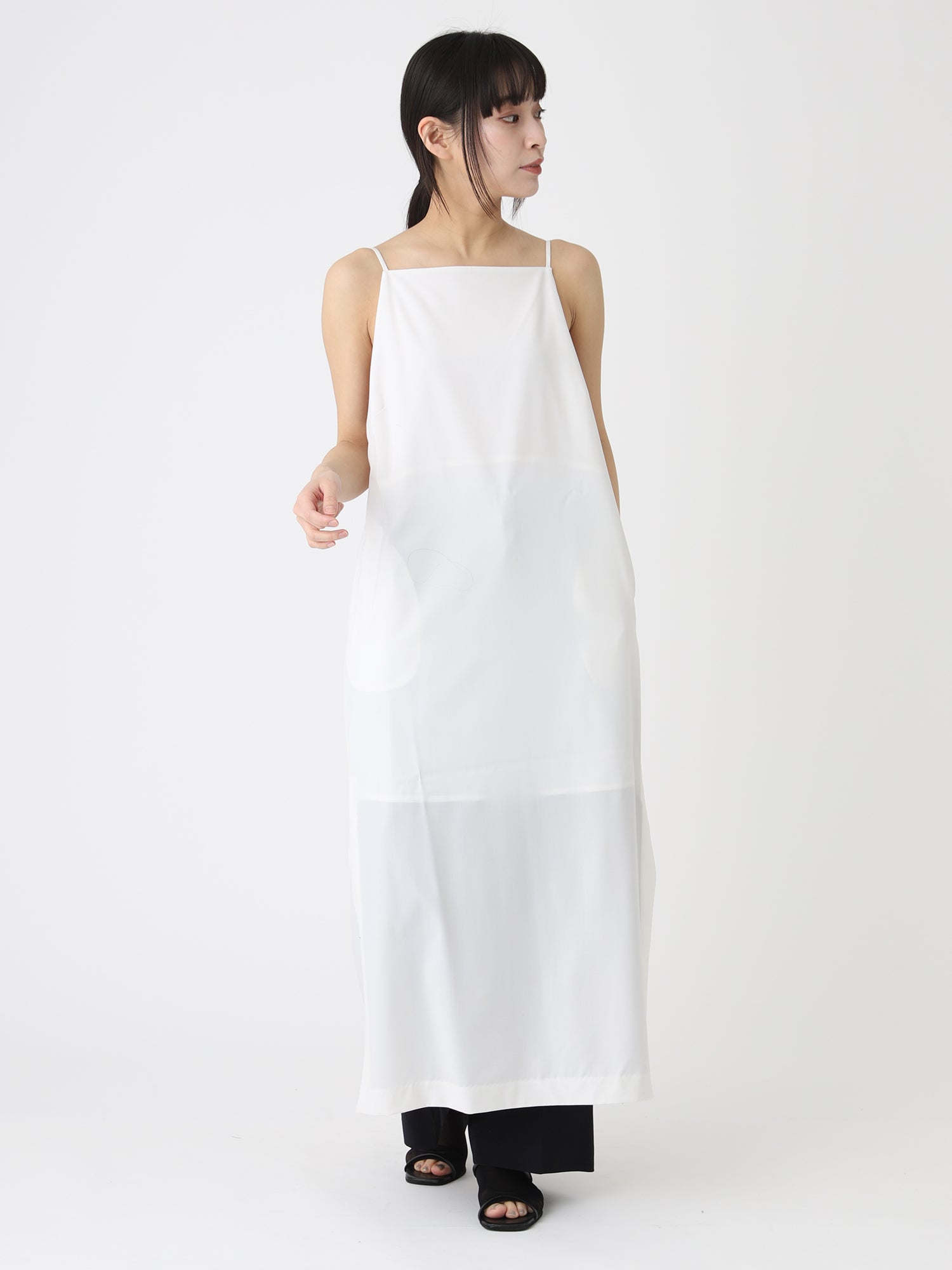 Tropical W Onepiece<br> One-piece with vent slits