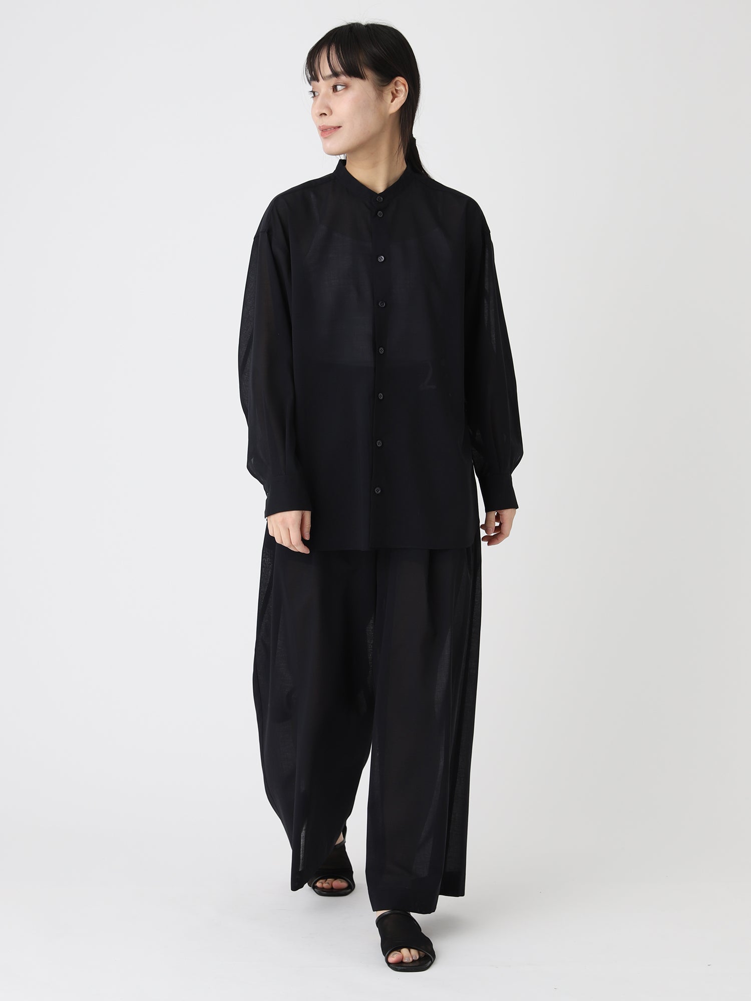 Voile Sheer Tuck Pants<BR>防ぐシワ性に優れたアイテム