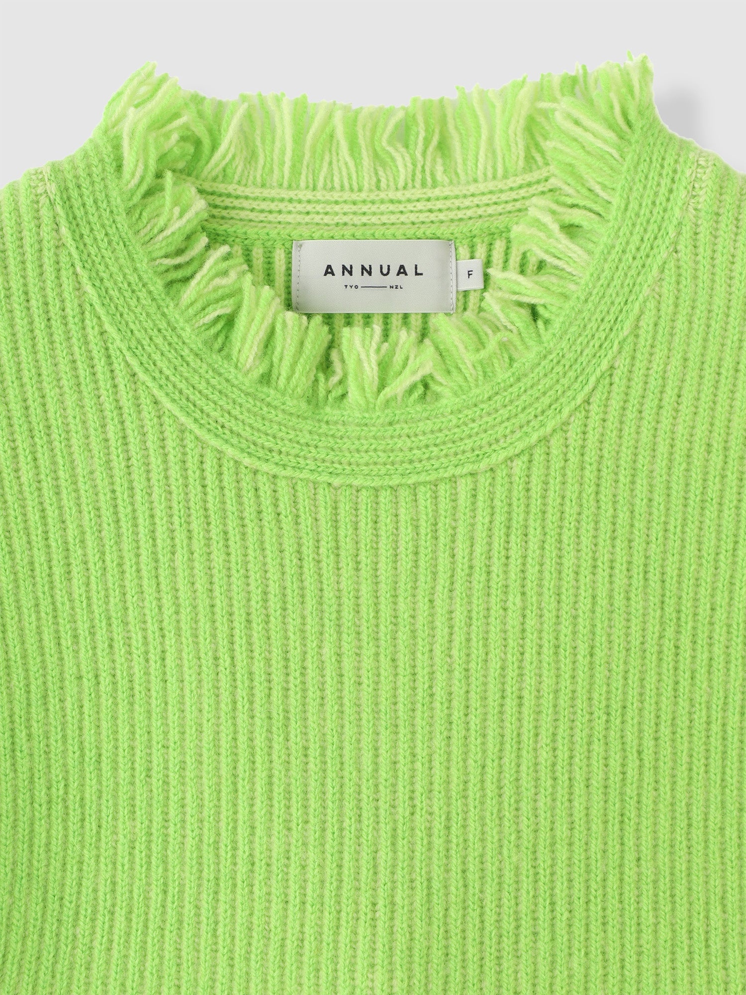 Fringe Vest<BR>シンプルなインナーのレイヤードアイテムに最適