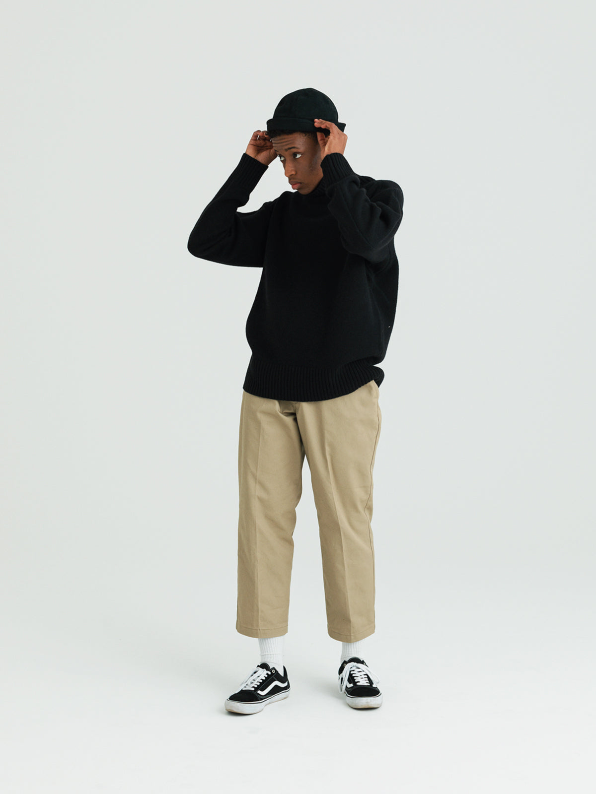 Turtle Pullover<BR>性別を超えて支持されるオーバーサイズニット