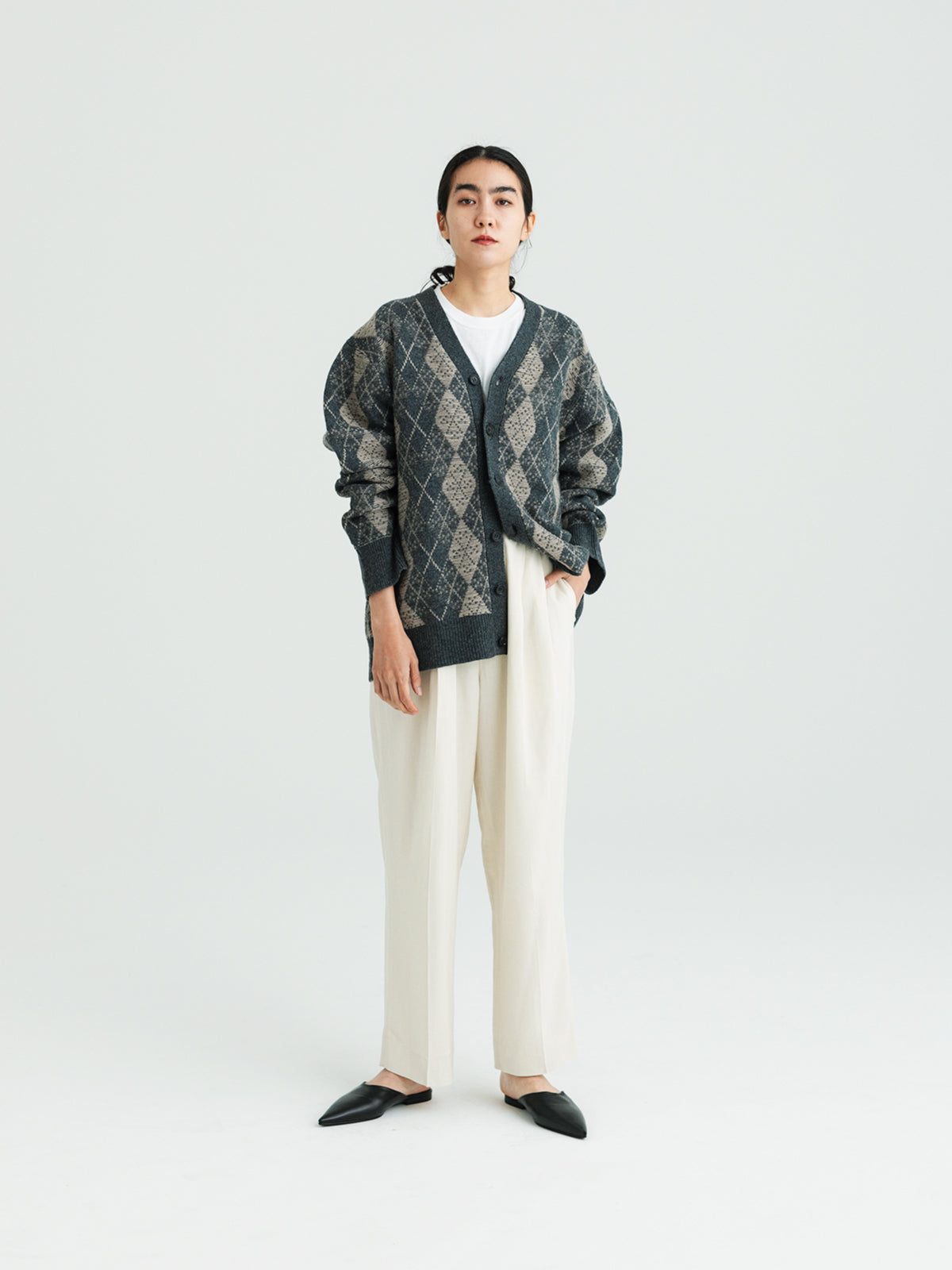 Argyle cardigan<BR>ユニセックスで着られるカーディガン