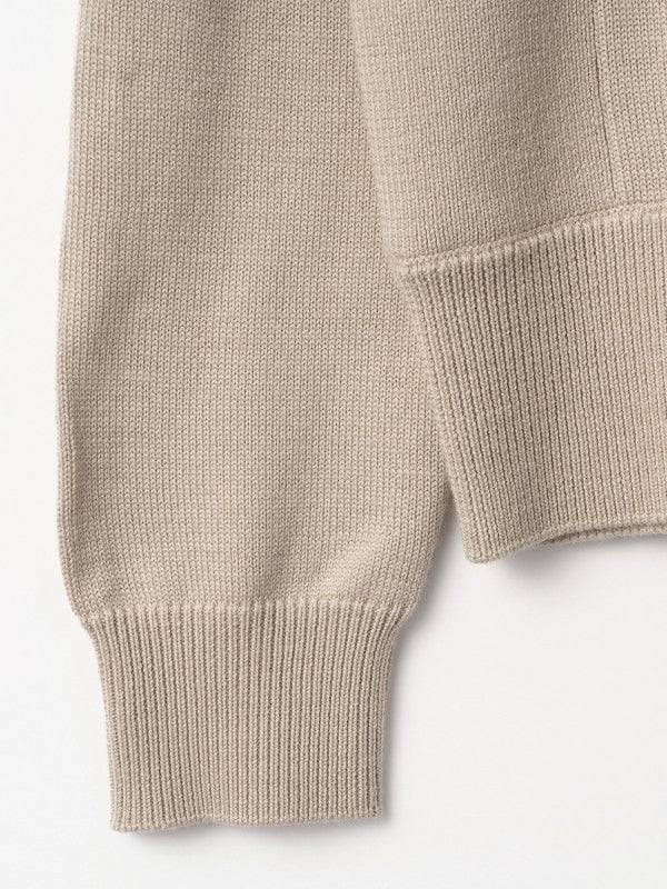 Pocket Pullover<BR>カジュアルにもドレスにも合うシンプルニット