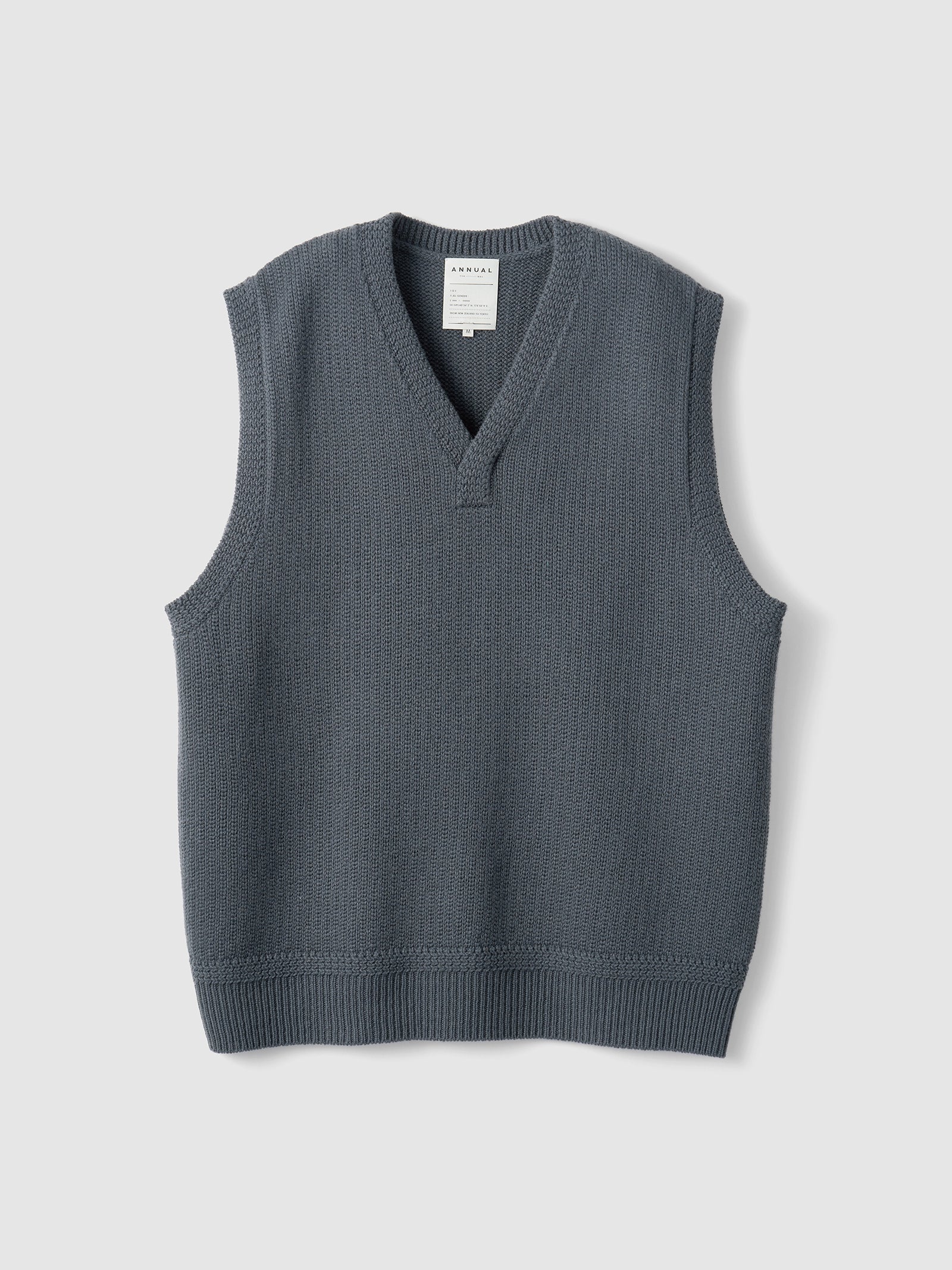 V-Neck Vest<BR>編組織が特徴的なオーバーサイズベスト