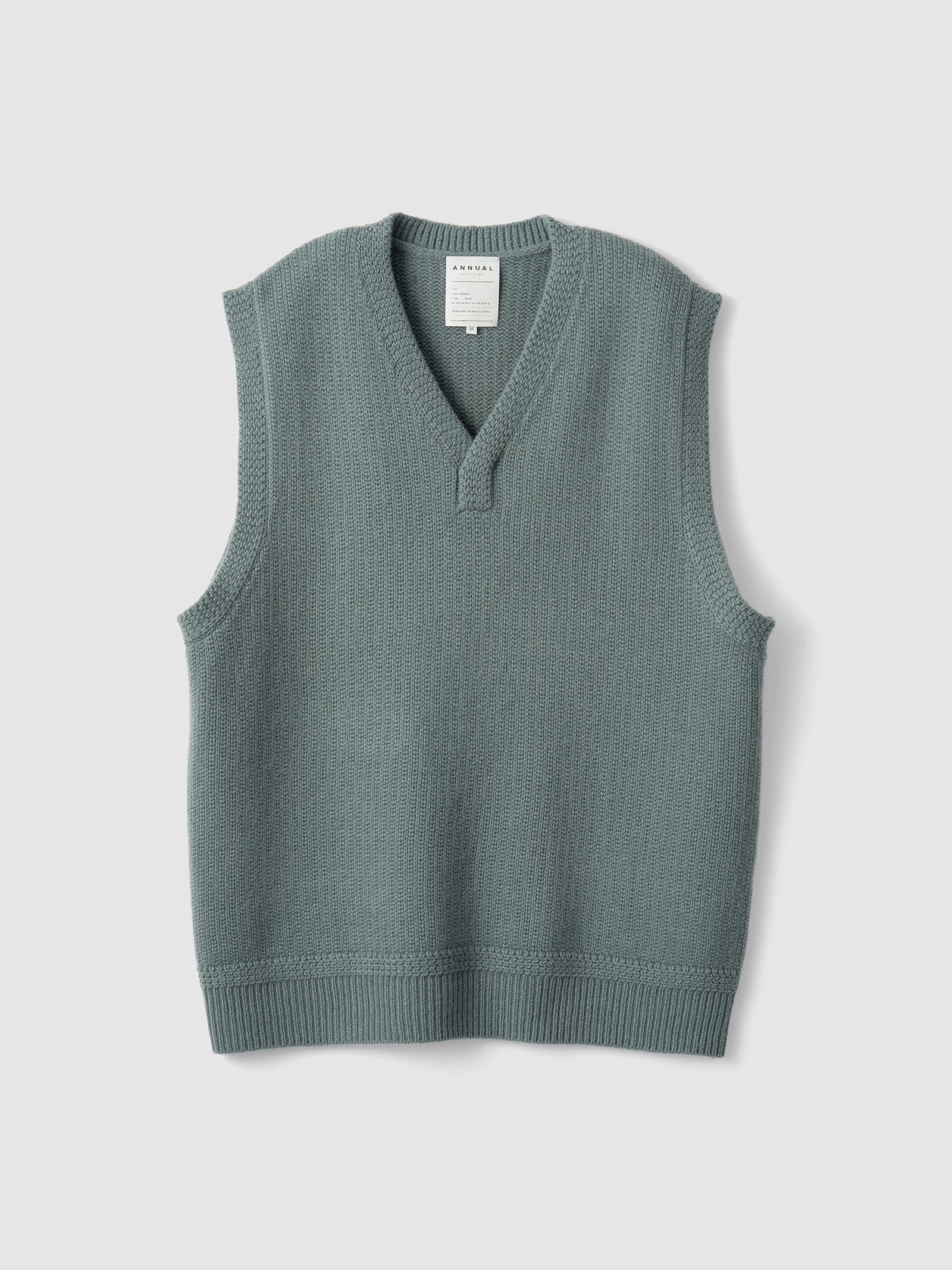 V-Neck Vest<BR>編組織が特徴的なオーバーサイズベスト