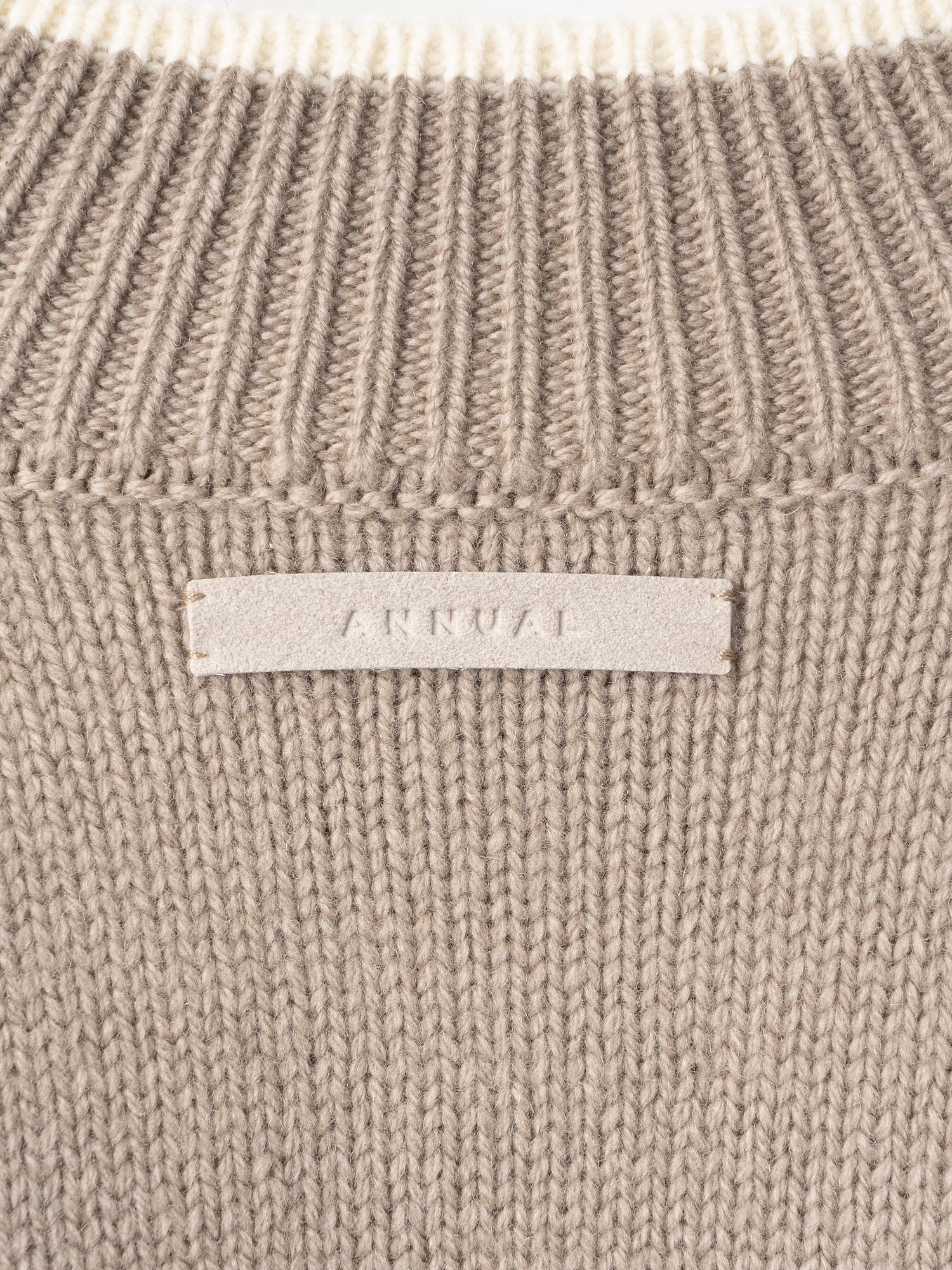 Moss Stitch Cardigan<BR>気軽に羽織れる万能カーディガン