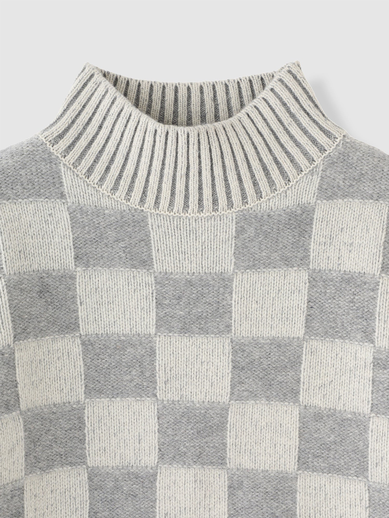 Checkered Mock Neck PO<BR>あごにかからない長さのモックネックニット