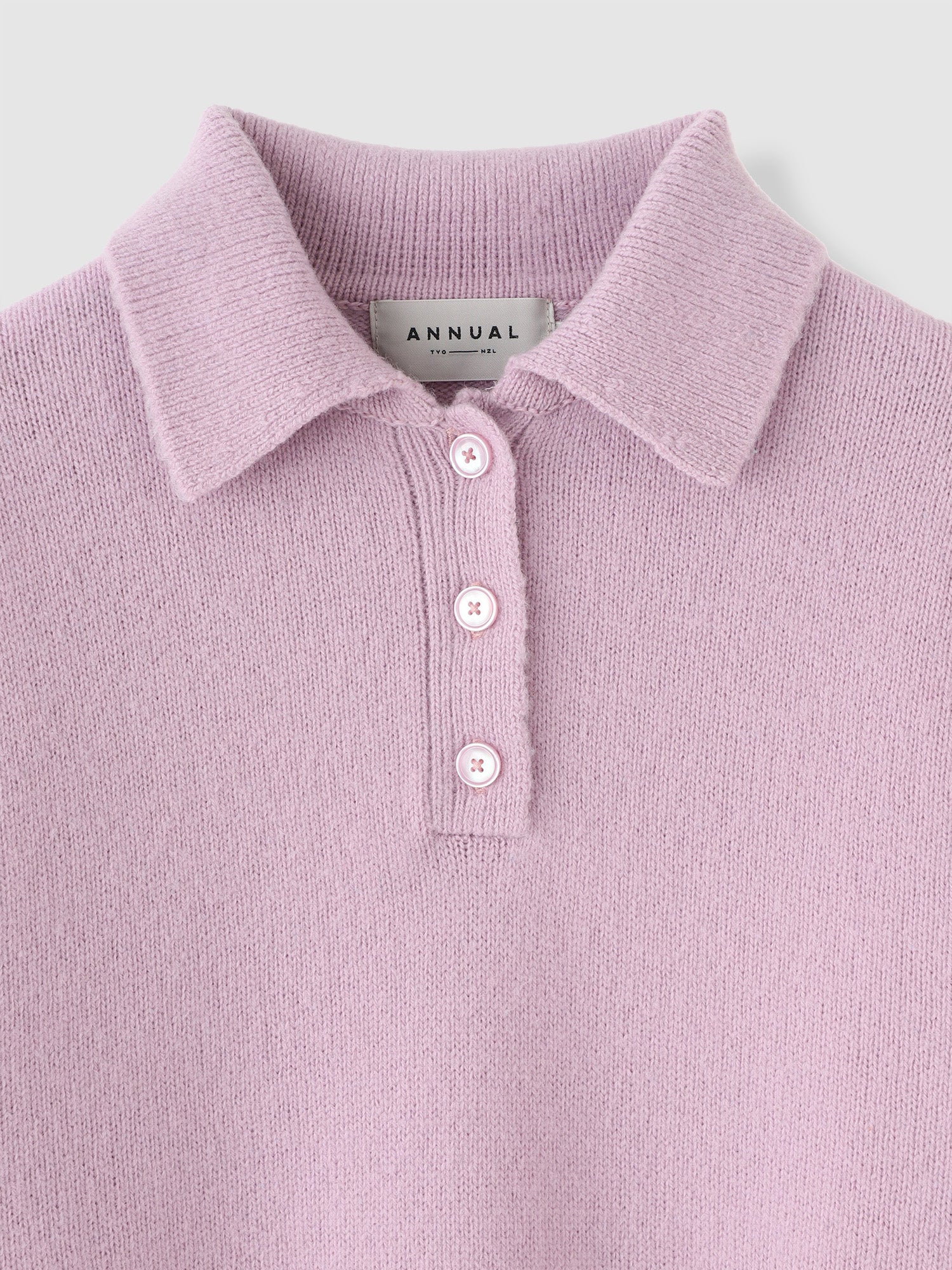 Brushed Polo Sweater<BR>起毛加工による柔らかな着心地