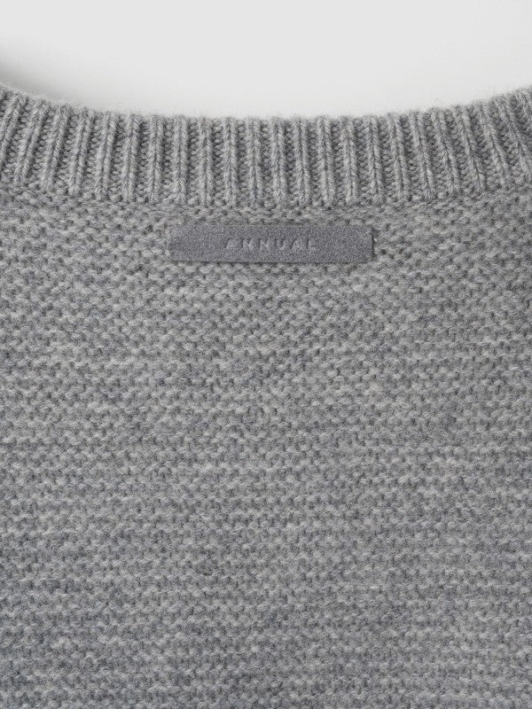 Bi-Color Crew PO<br> Cropped knitwear is a big hit every year