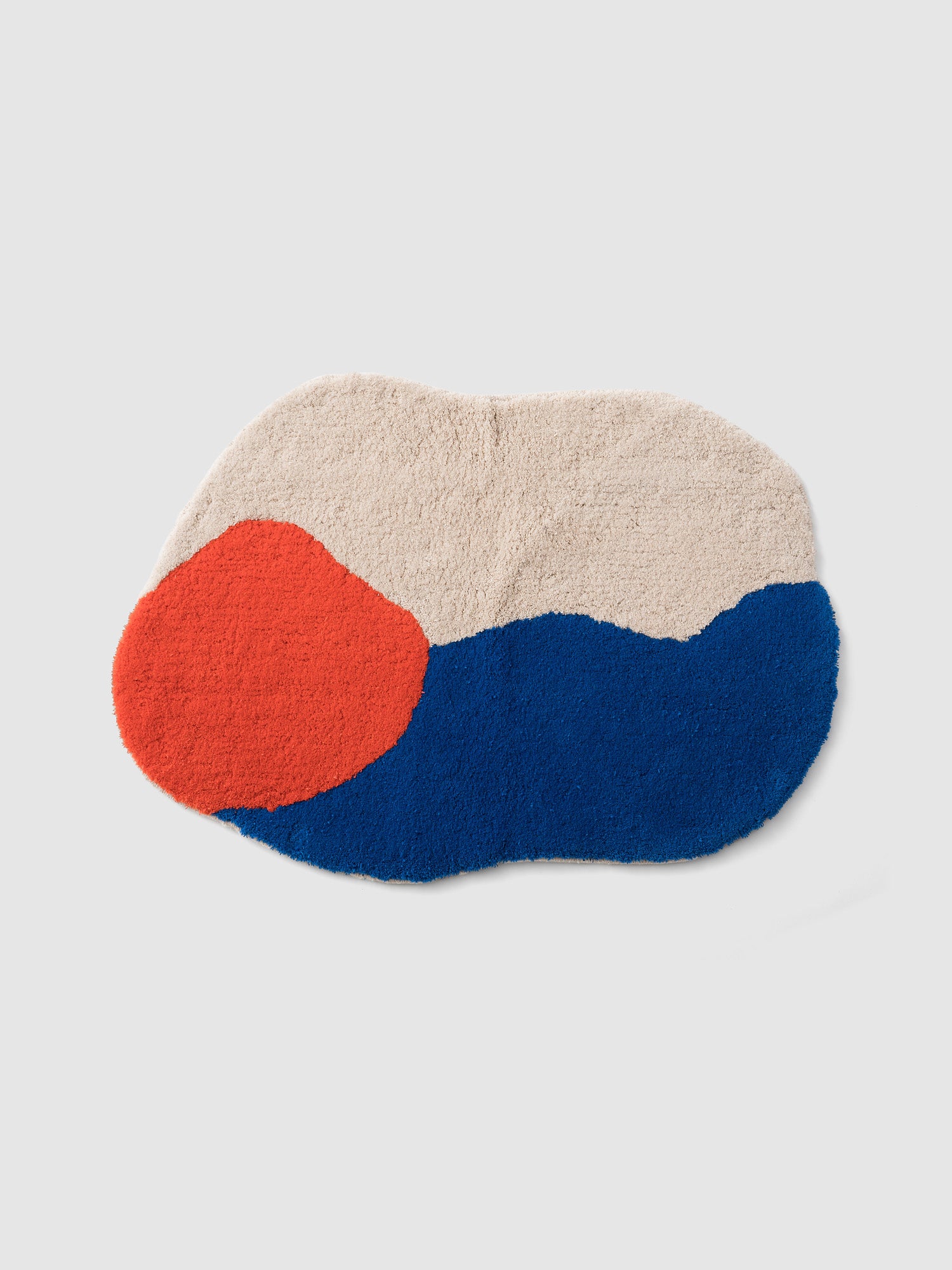 Unique Rug<BR>リサイクルウールを使用したラグ